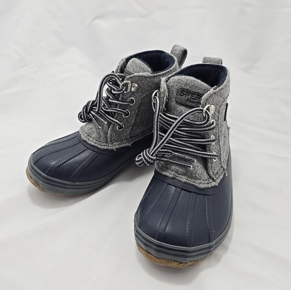 NWOT Sperry Top Sider Bowline Gray Navy Rain Boots Kids 9M 60% Upper Wool